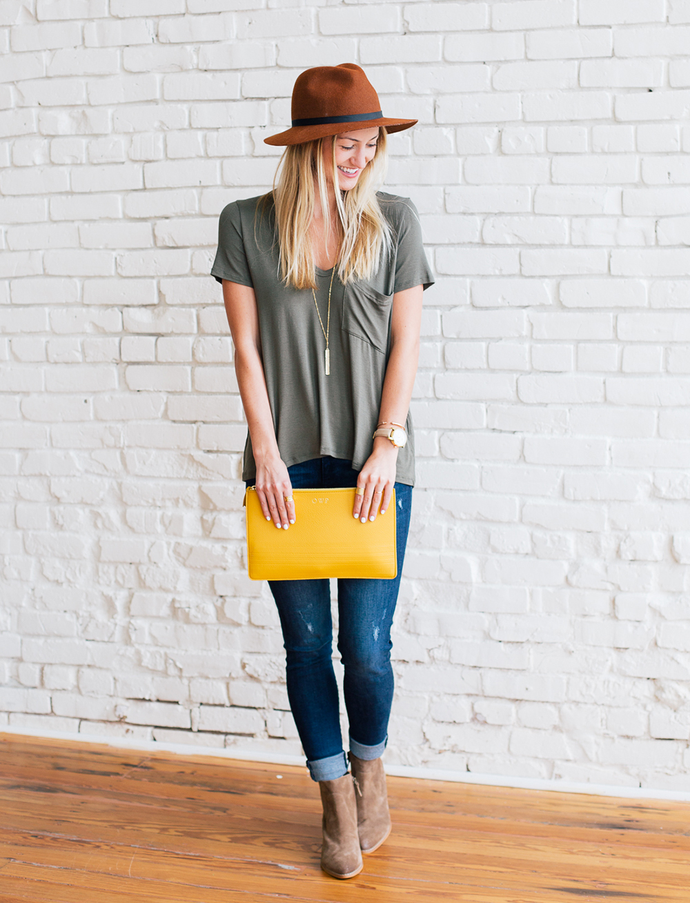 livvyland-blog-olivia-watson-gigi-new-york-saffron-mustard-yellow-clutch-fall-boho-acl-outfit-inspiration-chelsea-laine-francis-photography-2