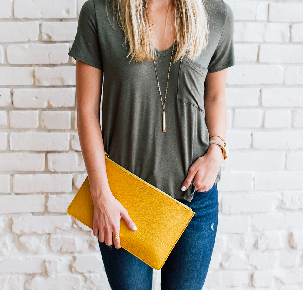 livvyland-blog-olivia-watson-gigi-new-york-saffron-mustard-yellow-clutch-fall-boho-acl-outfit-inspiration-chelsea-laine-francis-photography-7