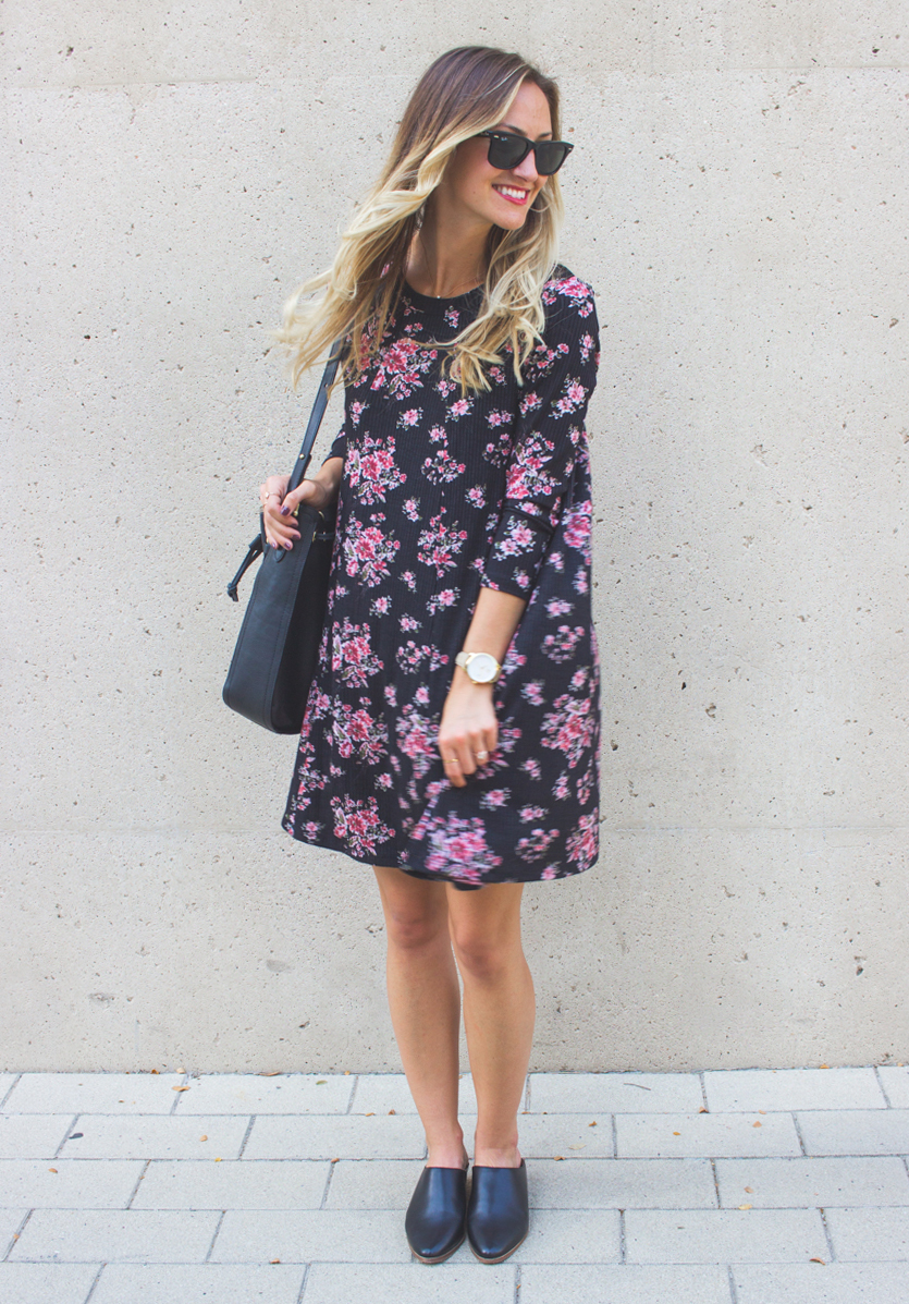 livvyland-blog-olivia-watson-lush-floral-black-shift-dress-brahmin-bucket-bag-ray-ban-wayfarer-sunglasses-madewell-slip-on-mules-3