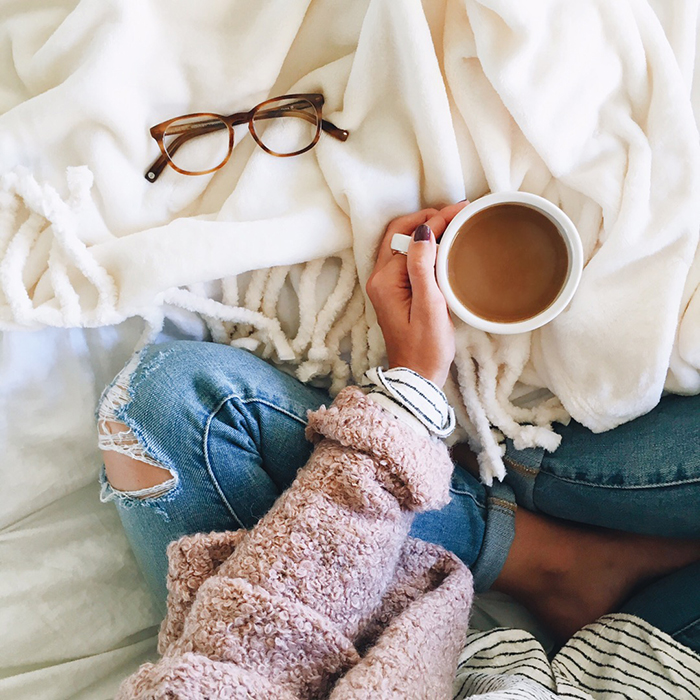 livvyland-blog-olivia-watson-austin-texas-fashion-blogger-fall-outfit-style-cozy-morning-bed-cardigan-layers-styling-warby-parker-lyle-glasses