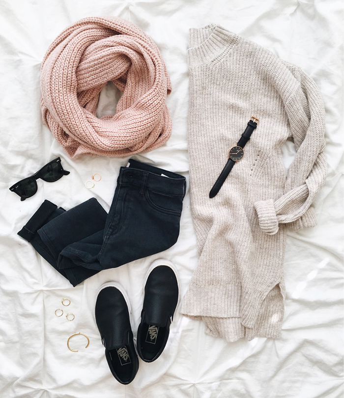 livvyland-blog-olivia-watson-austin-texas-fashion-blogger-fall-outfit-style-cozy-winter-layers-outfit-idea