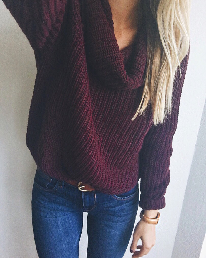 livvyland-blog-olivia-watson-austin-texas-fashion-blogger-fall-outfit-style-maroon-wine-chunky-turtleneck-sweater-jeans