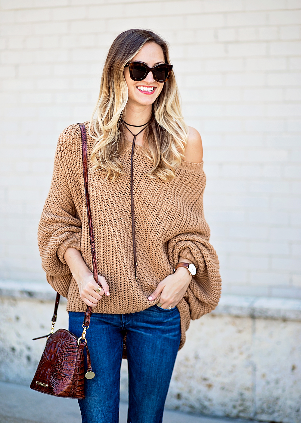 livvyland-blog-olivia-watson-slouchy-oversize-knit-sweater-minnetonka-el-paso-ii-moccasin-boho-outfit-8