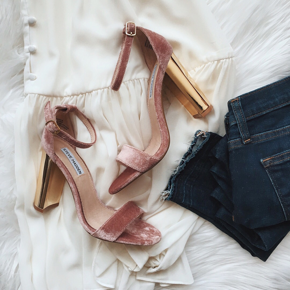 livvyland-blog-olivia-watson-instagram-roundup-december-cozy-blush-pink-velvet-gold-heels-new-years-eve-shoes-pumps