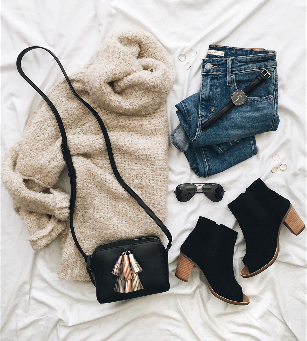 livvyland-blog-olivia-watson-instagram-roundup-december-cozy-oversize-free-people-sweater-black-peep-toe-booties-rebecca-minkoff-tassel-handbag