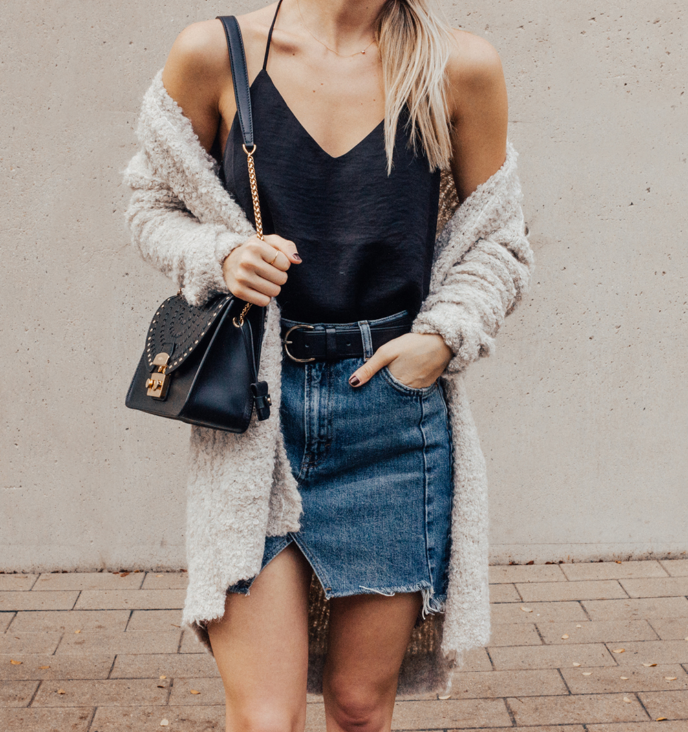Black denim skirt and vans online