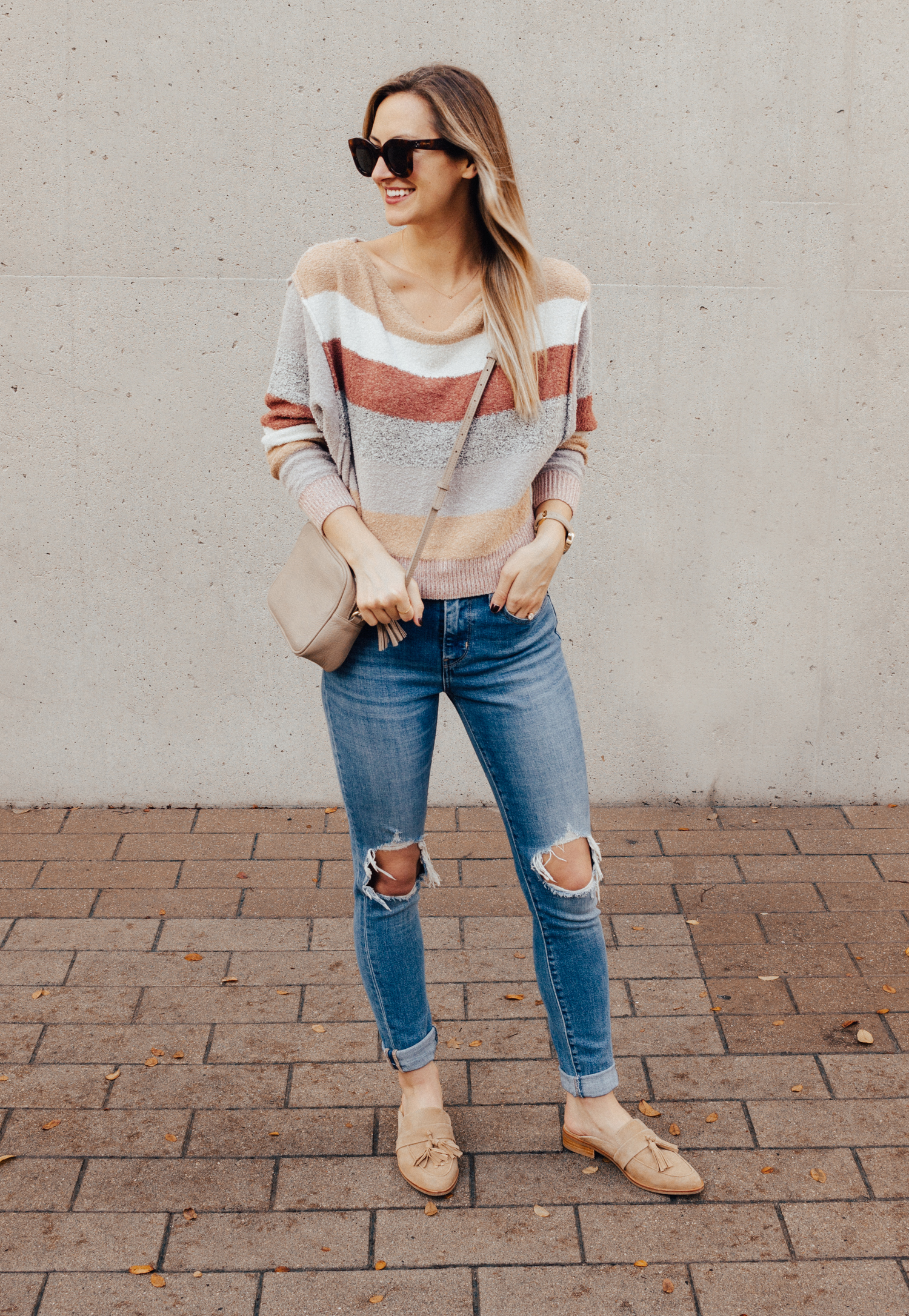 livvyland-blog-olivia-watson-free-people-blush-beige-tan-sweater-tassel-slides-cozy-layers-6