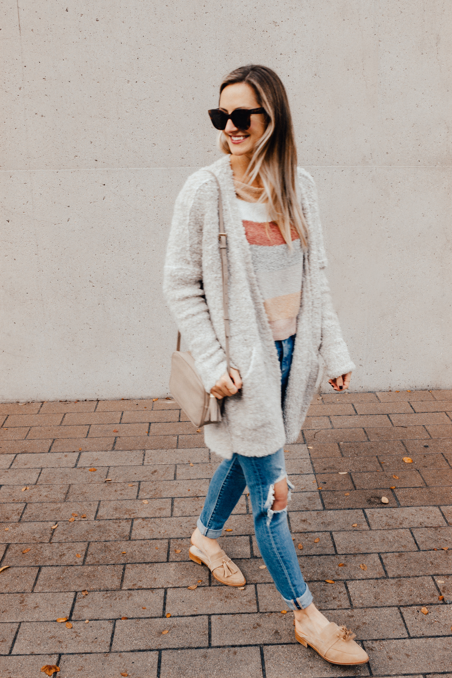 livvyland-blog-olivia-watson-free-people-blush-beige-tan-sweater-tassel-slides-cozy-layers-8