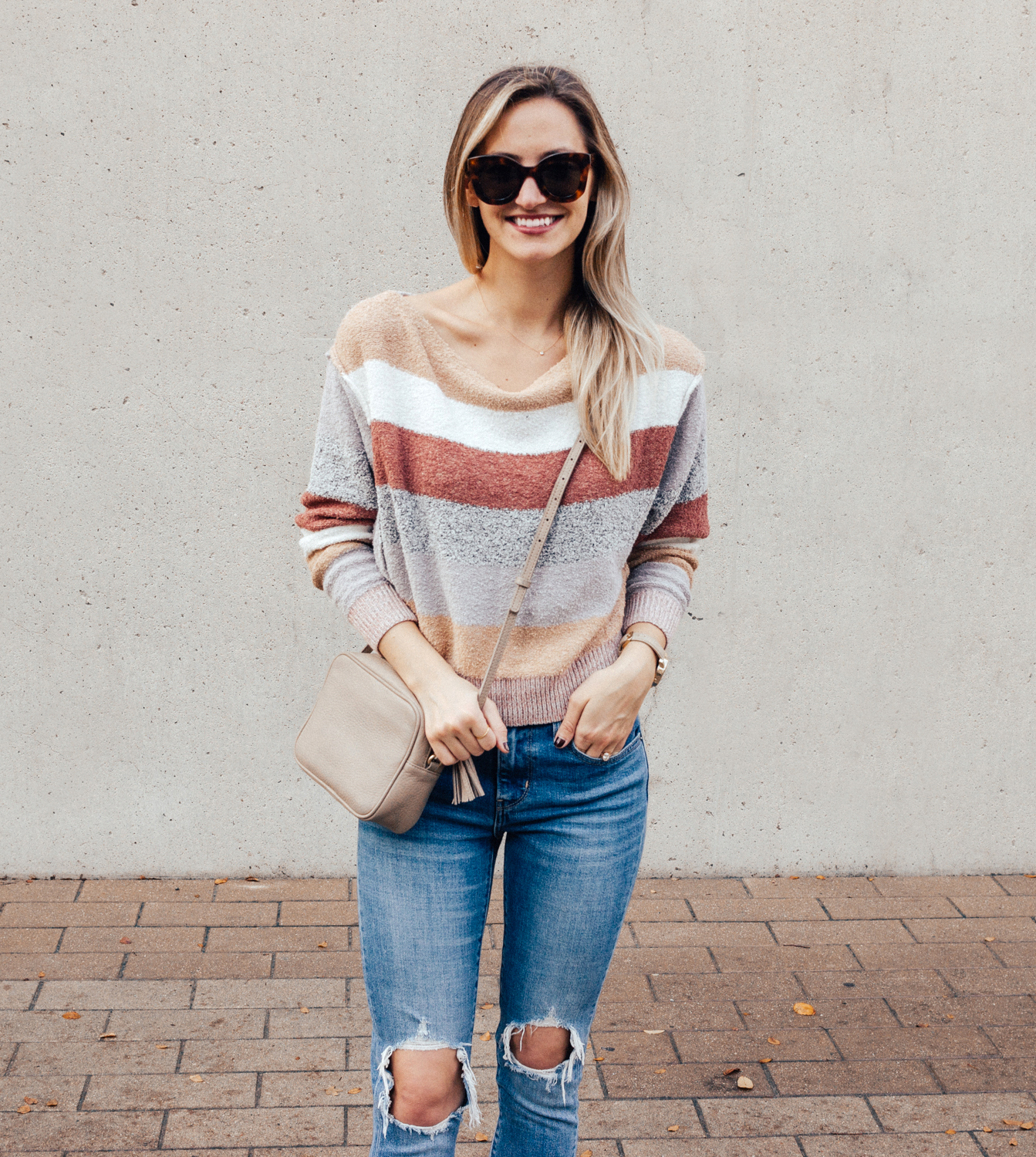 livvyland-blog-olivia-watson-free-people-blush-beige-tan-sweater-tassel-slides-cozy-layers-9