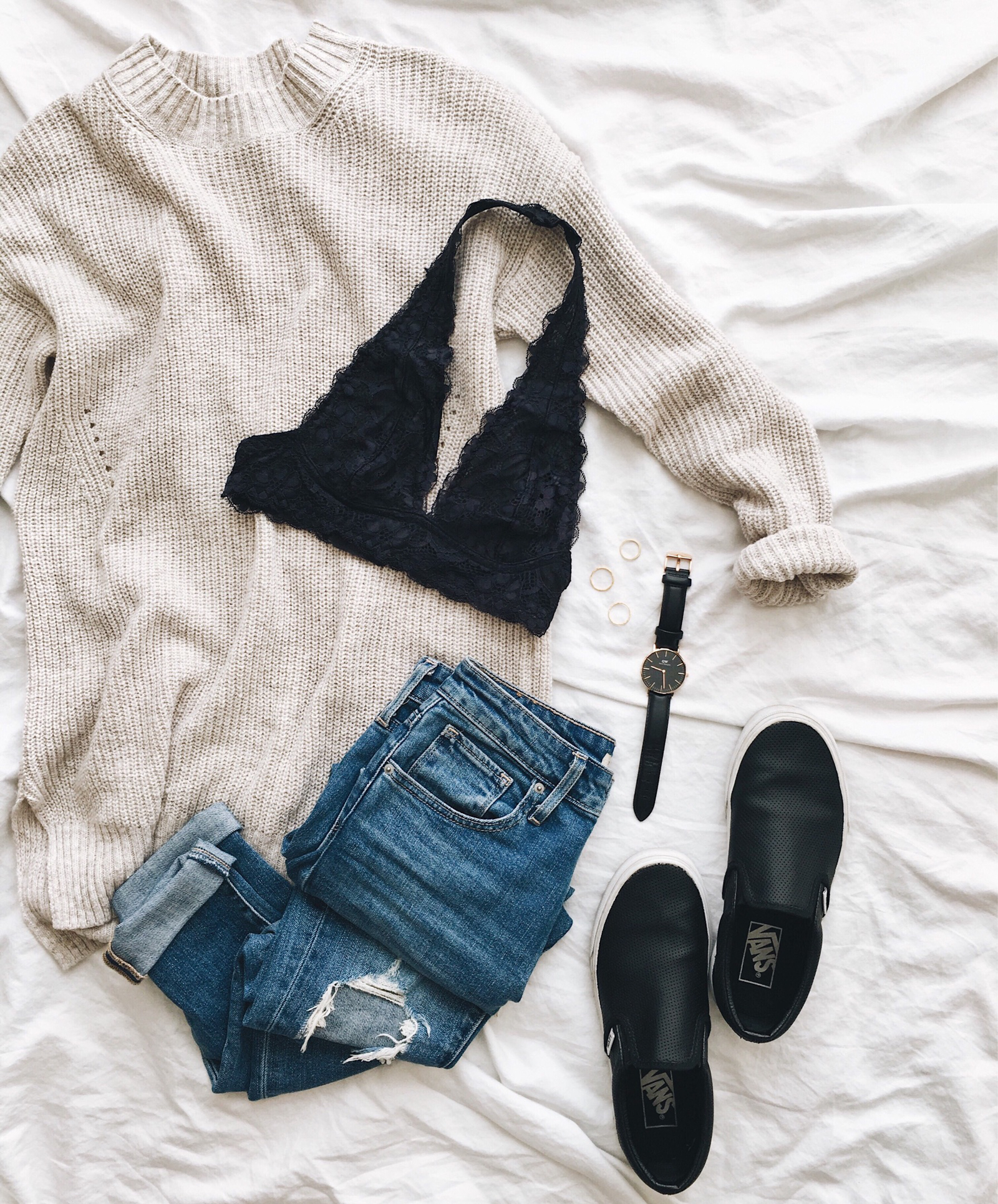 livvyland-blog-olivia-watson-instagram-roundup-austin-texas-cozy-winter-outfit-bra-top-sweater