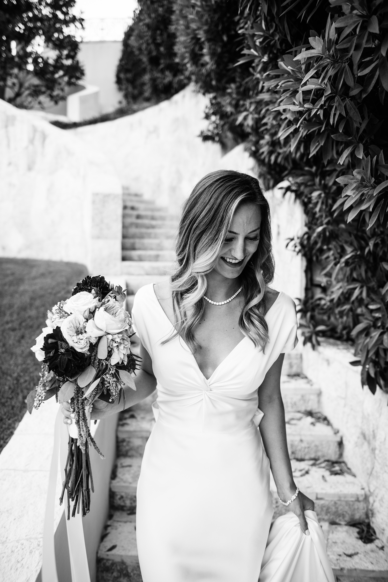 livvyland-blog-olivia-watson-wedding-villa-del-lago-austin-texas-fall-blush-burgundy-classic-romantic-bhldn-cassandra