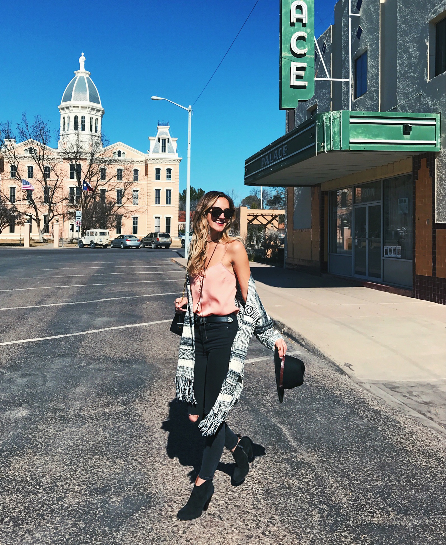 livvyland-blog-olivia-watson-marfa-valentine-texas-big-bend-road-trip-weekend-getaway-11